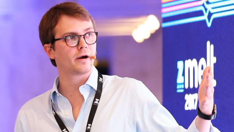 Exploring the Dynamic Universe of Visual-AI with Luca Boschin, CEO of VISUA
