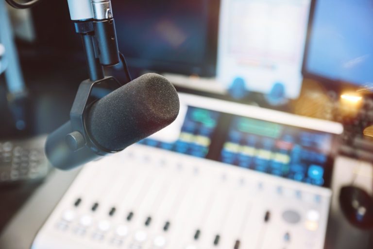Record Labels Enter Licensing Negotiations with AI Innovators Udio and Suno