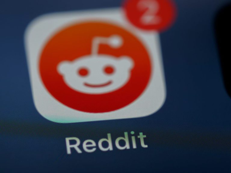 Reddit Takes Legal Action Against Anthropic Over User Data Scraping for AI Training