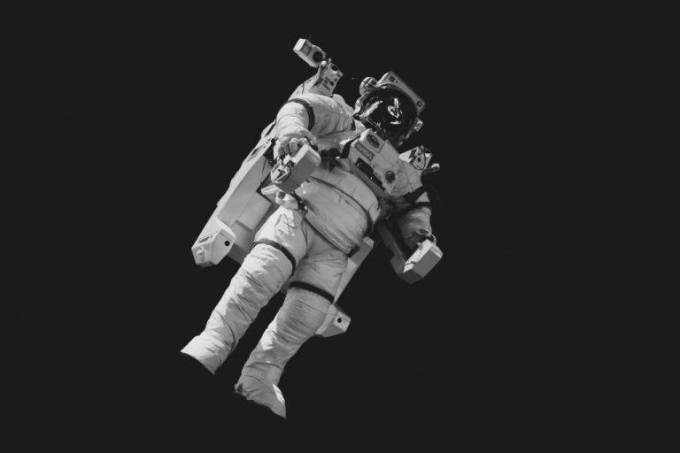 Innovating the Cosmos: How the New Space Race Sparks Unprecedented Technological Advancements