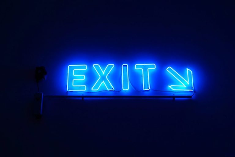 Nvidia Abandons $40 Billion Acquisition of Arm: What It Means for the Tech Industry